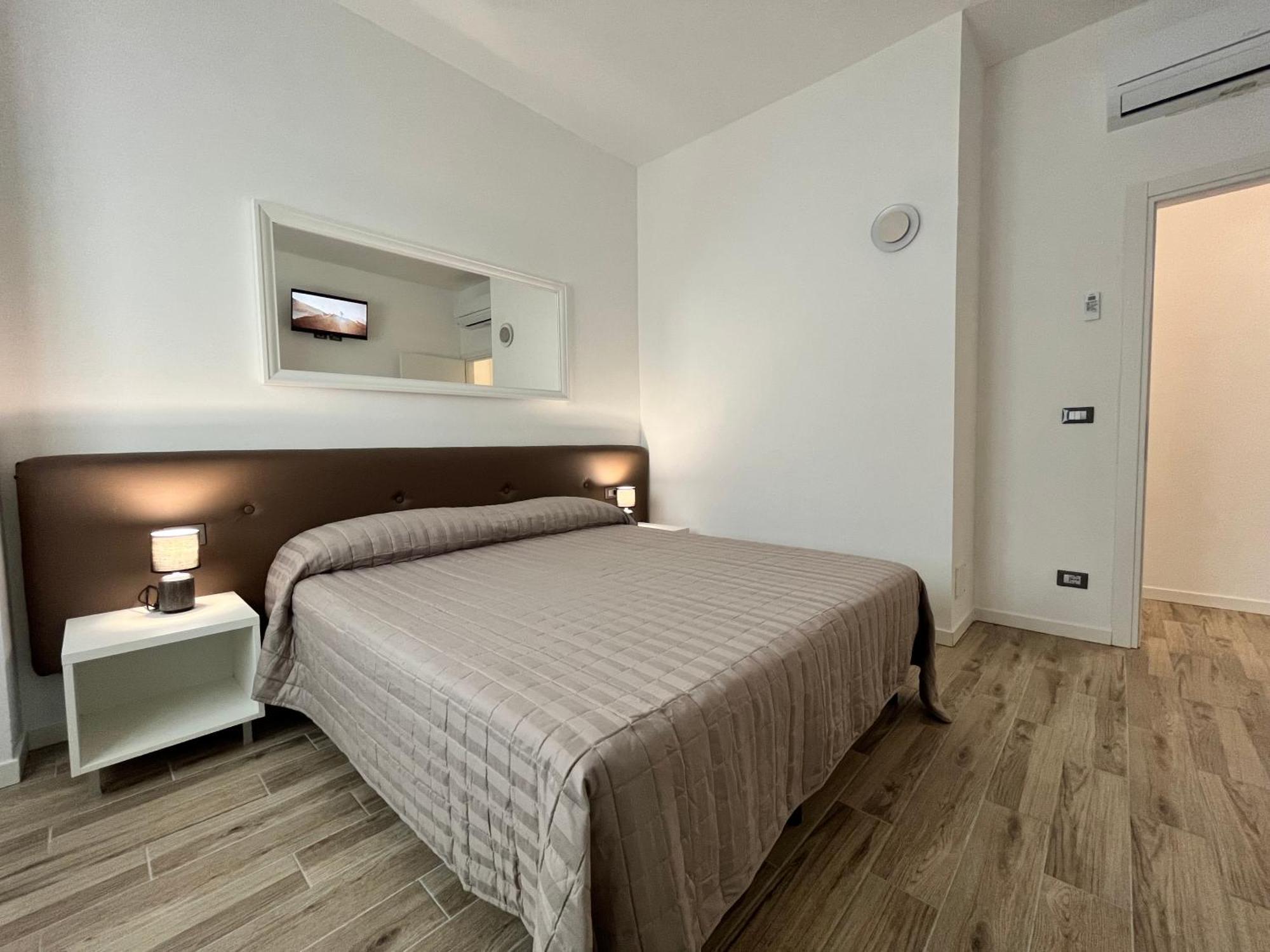 Residenza Al Sogno - On Lake Garda Cavaion Veronese Eksteriør billede